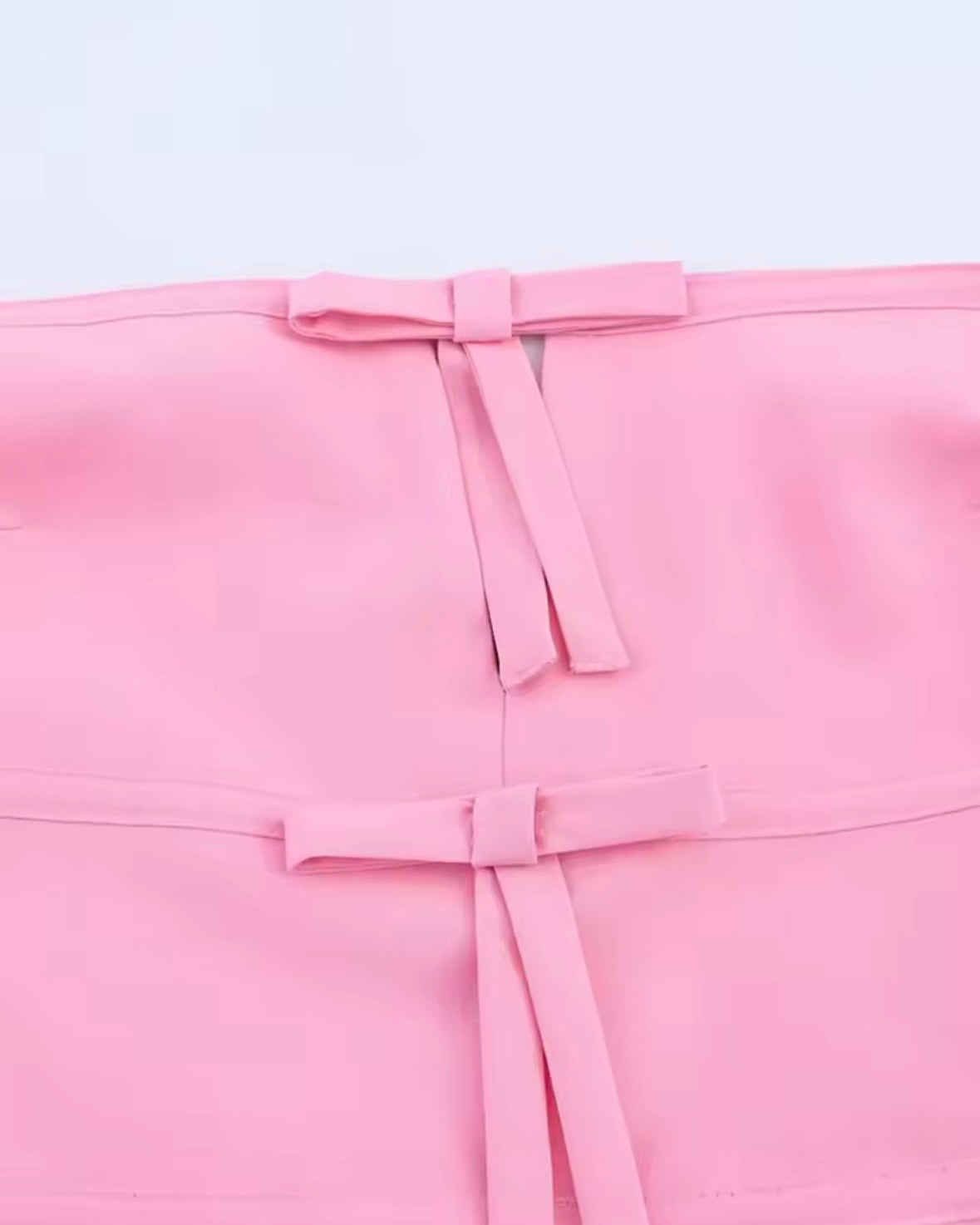 Pinky Bow Top