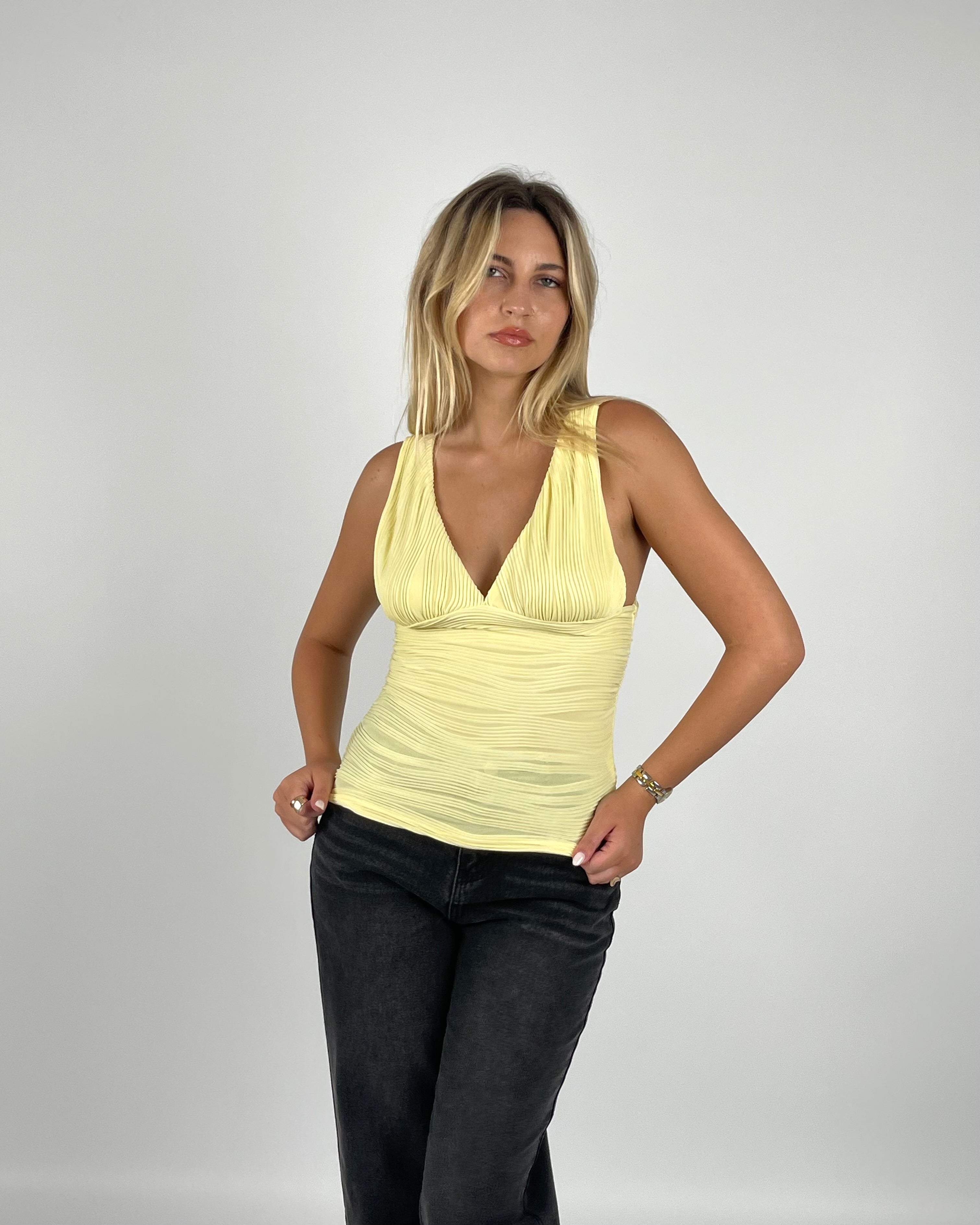 Zohie Top