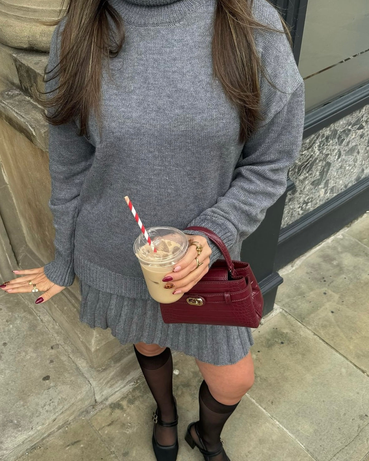 Eleni Set