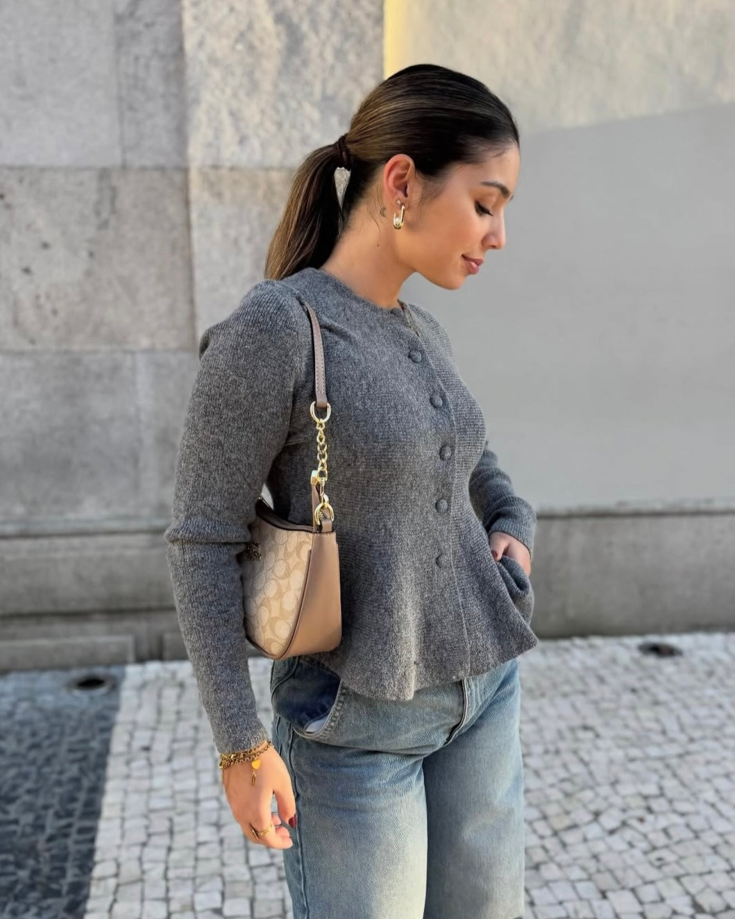 Faelina Sweater