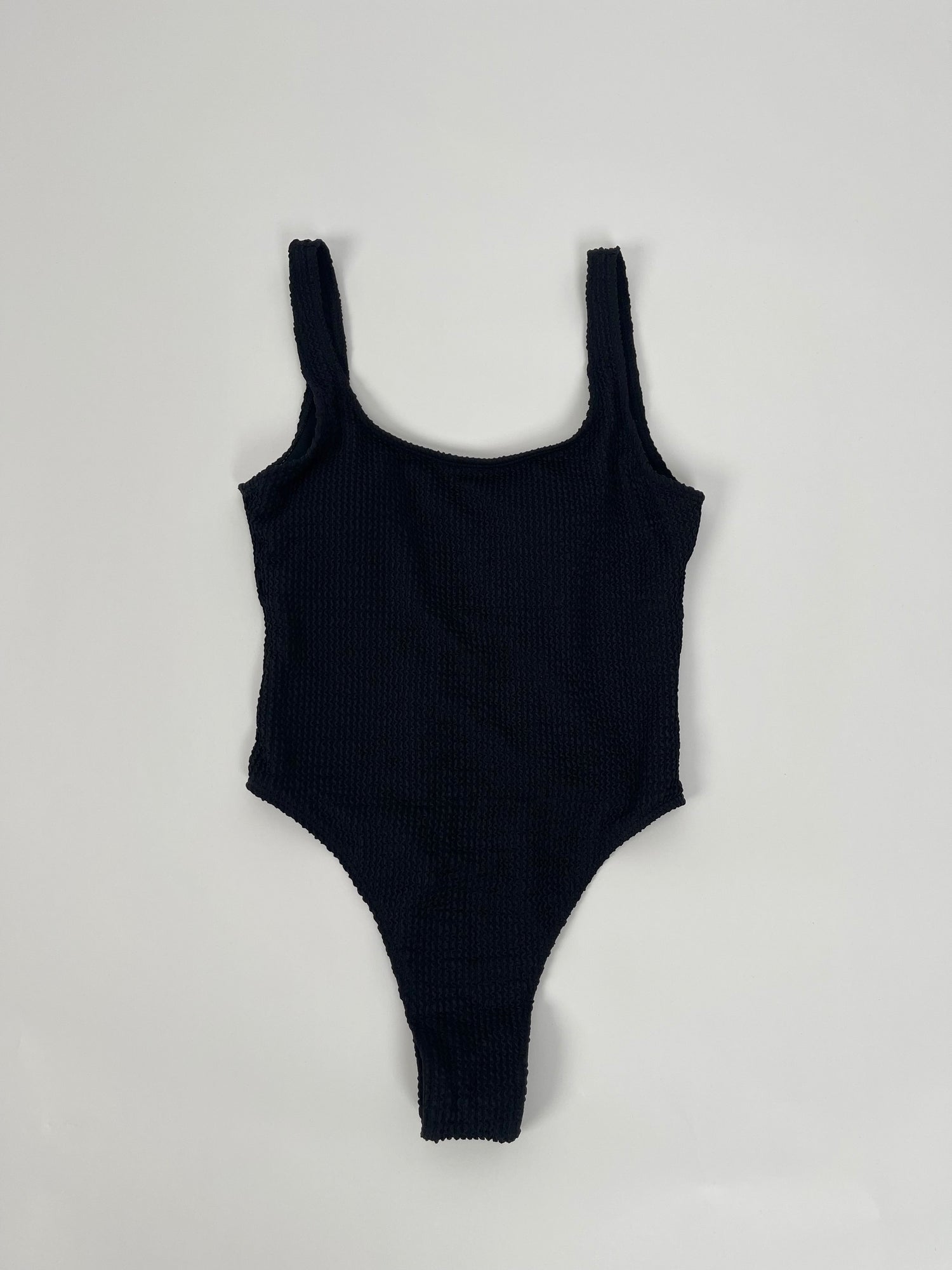 Suns Out One Piece